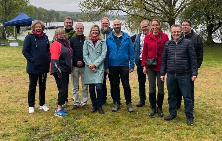 Ein Gruppenfoto vom Gemeindekirchenrat